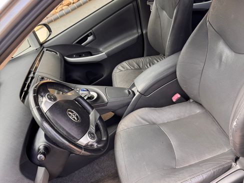 Used 2010 Toyota Prius Five FWD image 8