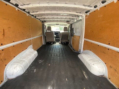 Used 2020 Nissan NV 1500 SV w/ Navigation Package image 16