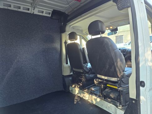 Used 2017 RAM ProMaster 2500 image 13