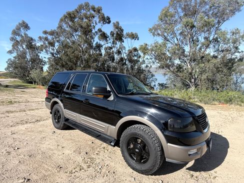 Used 2003 Ford Expedition Eddie Bauer image 10