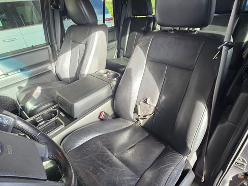 Used 2014 Ford Expedition Limited w/ Equipment Group 301A image 11