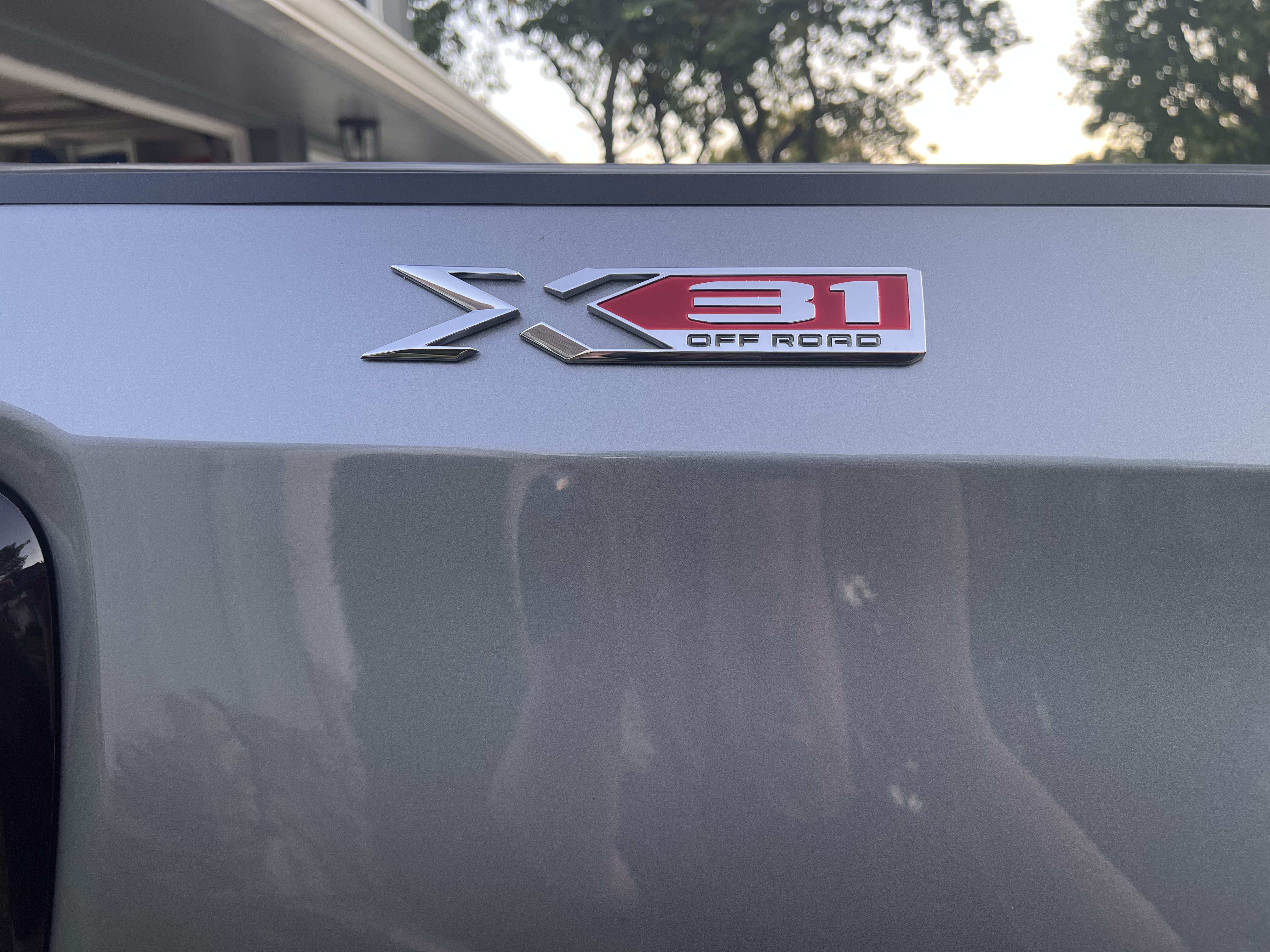 Used 2020 GMC Sierra 1500 SLT w/ SLT Premium Plus Package AWD/4WD image 8