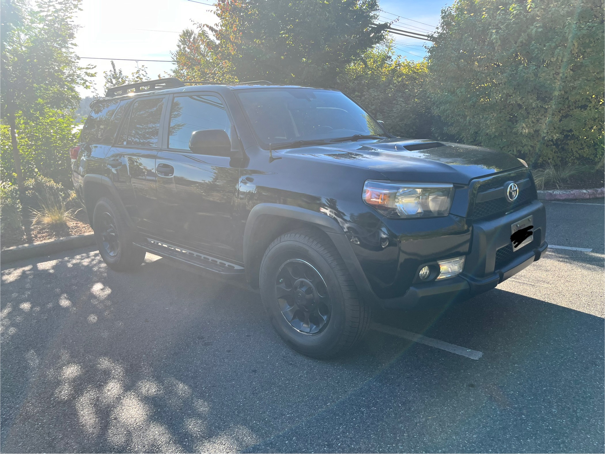 Used 2011 Toyota 4Runner Trail AWD/4WD image 1