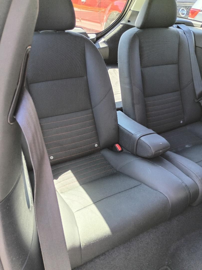 Used 2012 Volvo C30 T5 w/ Climate Pkg FWD image 9