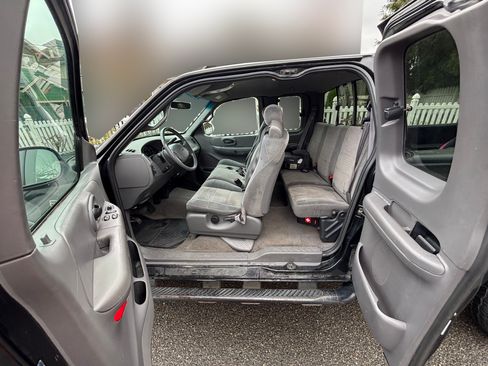 Used 2001 Ford F150 4x4 SuperCab image 6