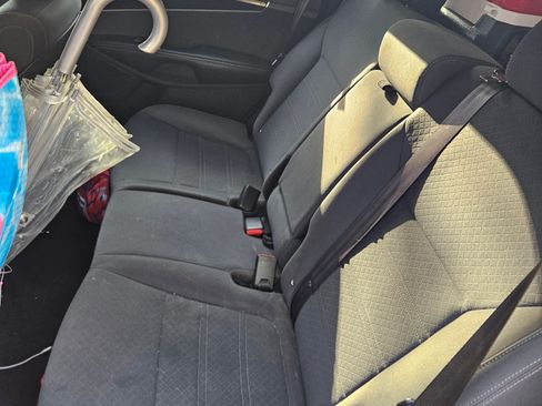 Used 2020 Kia Sorento LX image 9