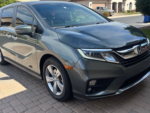 Used 2020 Honda Odyssey EX image 2