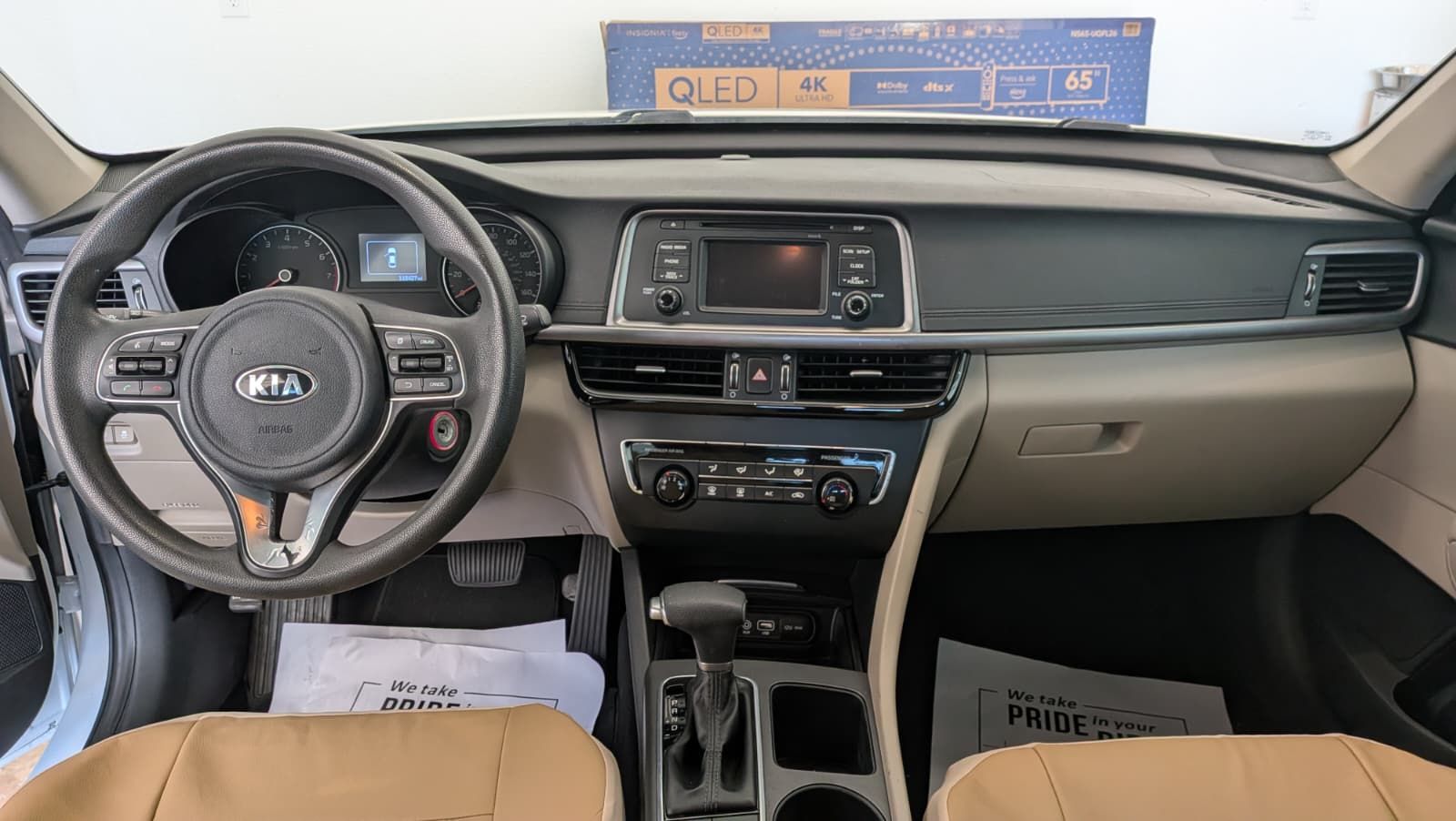 Used 2017 Kia Optima LX FWD image 12