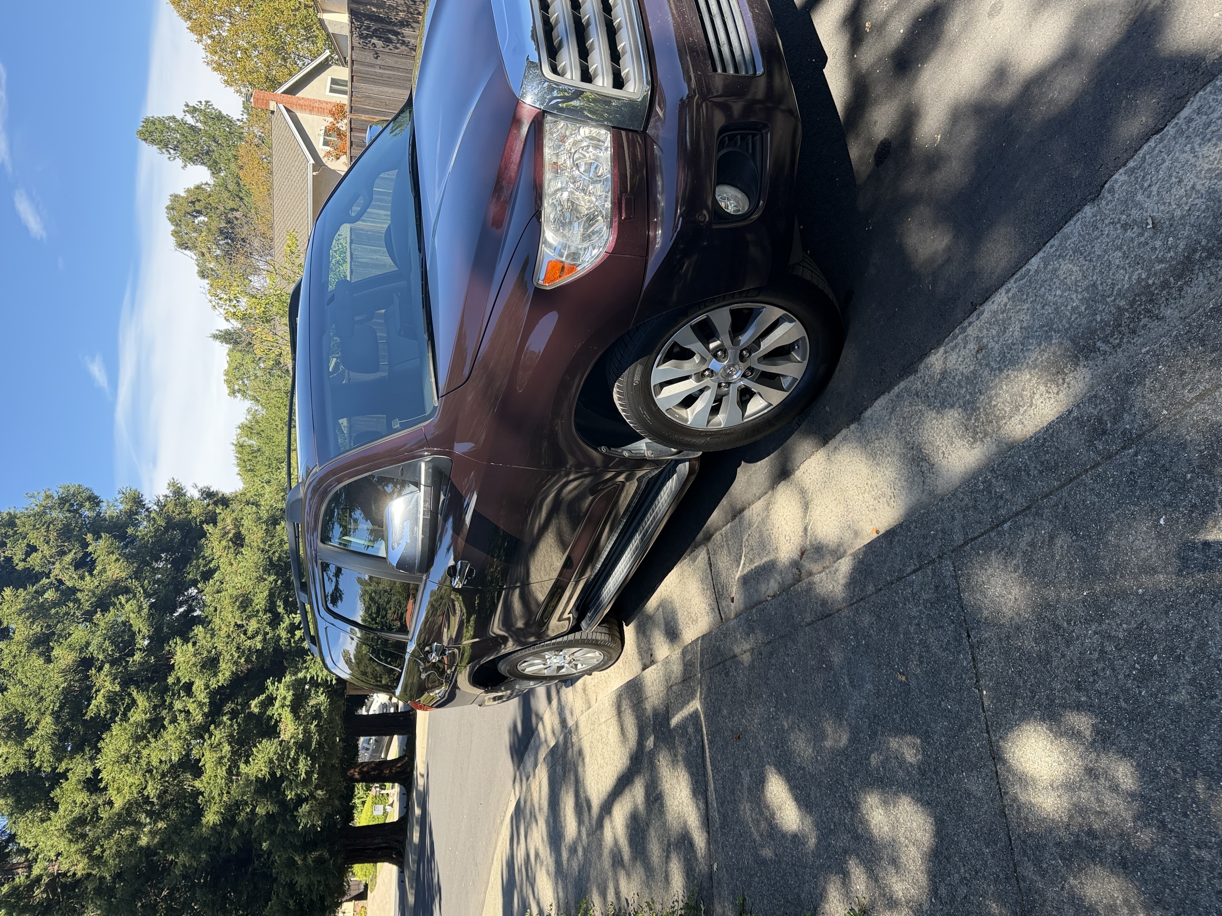 Used 2017 Toyota Sequoia Limited w/ Safety & Convenience Package AWD/4WD image 4