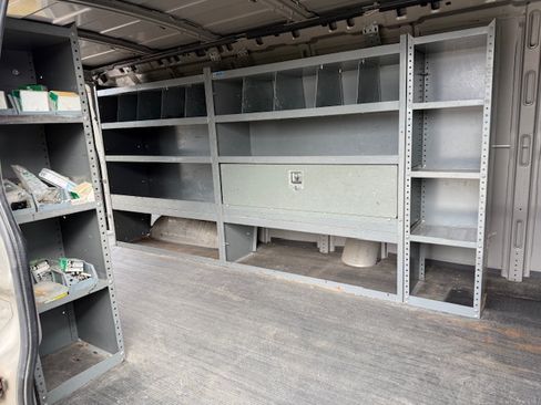 Used 2003 Chevrolet Express 3500 Extended Van 3D image 20