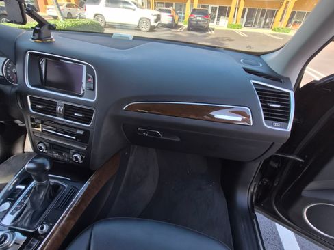 Used 2016 Audi Q5 2.0T Premium Plus w/ Technology Package image 14