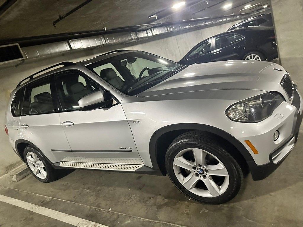 Used 2009 BMW X5 xDrive30i AWD/4WD image 1