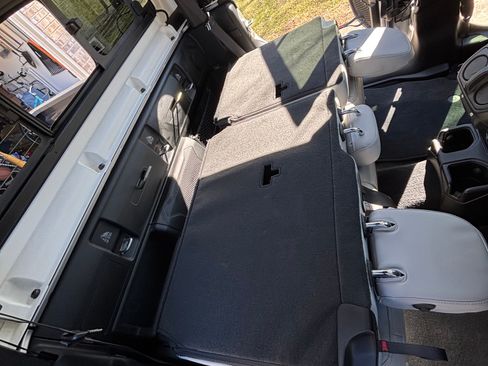 Used 2021 Jeep Gladiator Mojave image 17