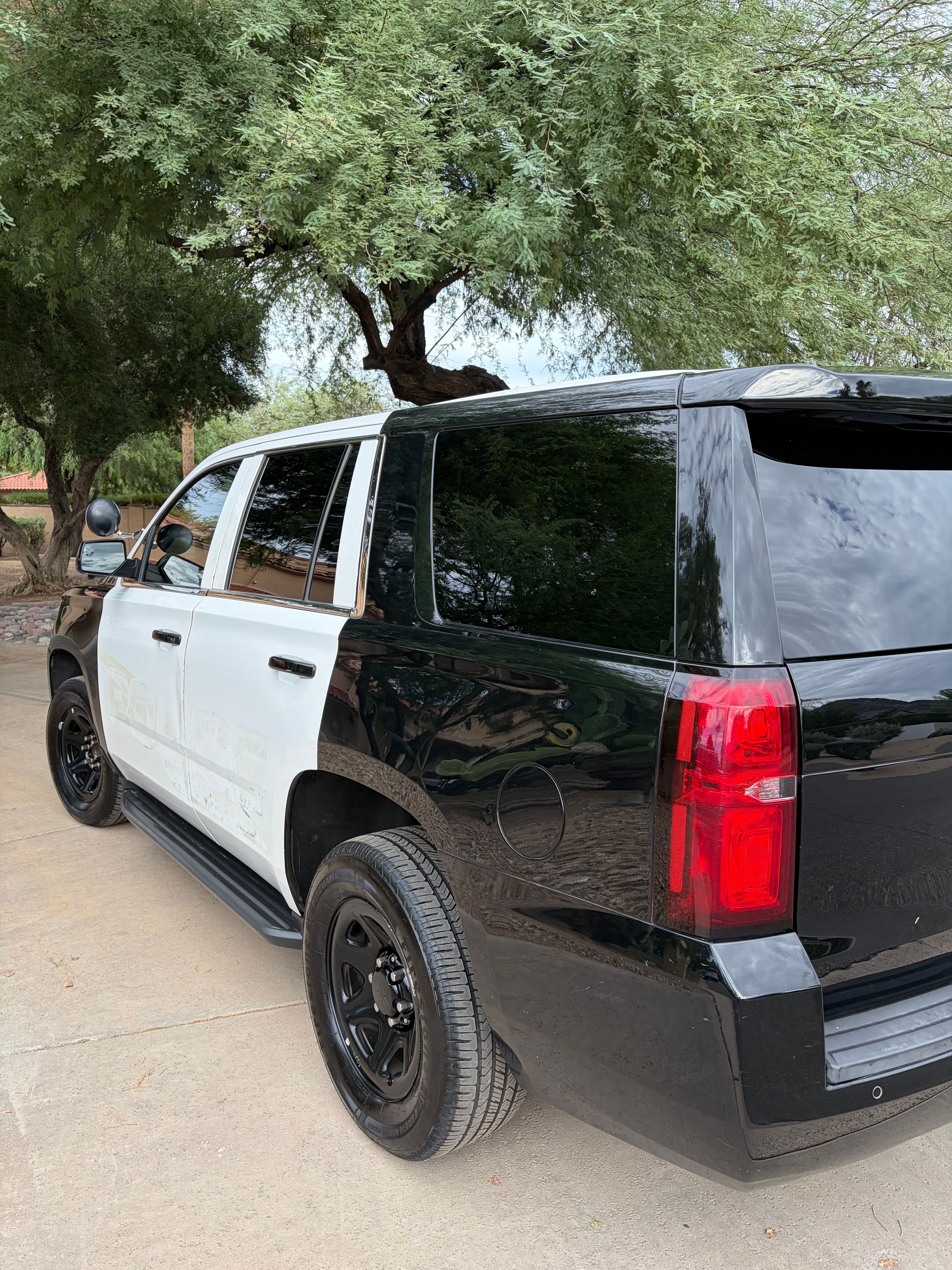 Used 2019 Chevrolet Tahoe 2WD w/ Remote Keyless Entry Package image 6