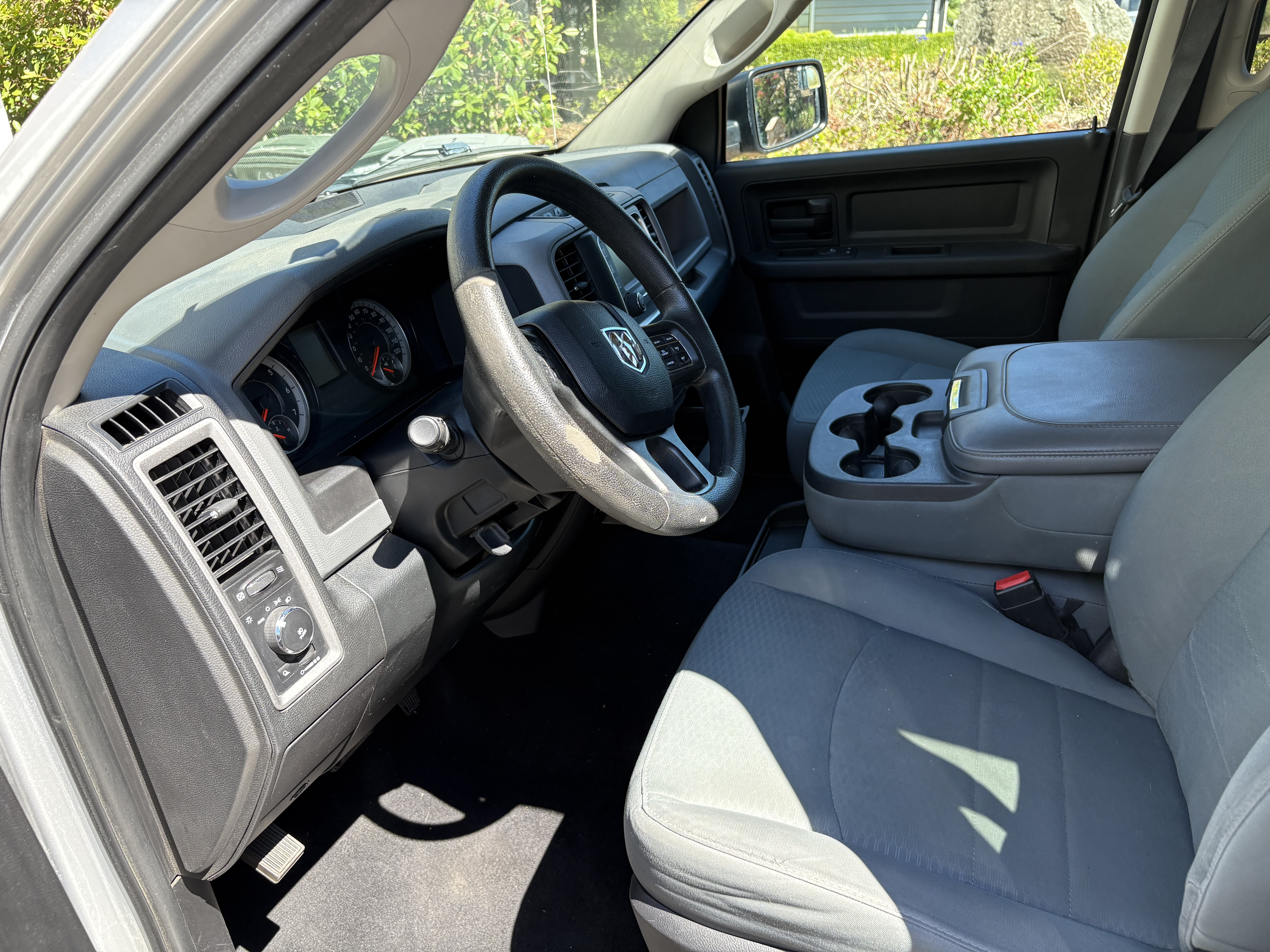 Used 2017 RAM 1500 Express AWD/4WD image 13