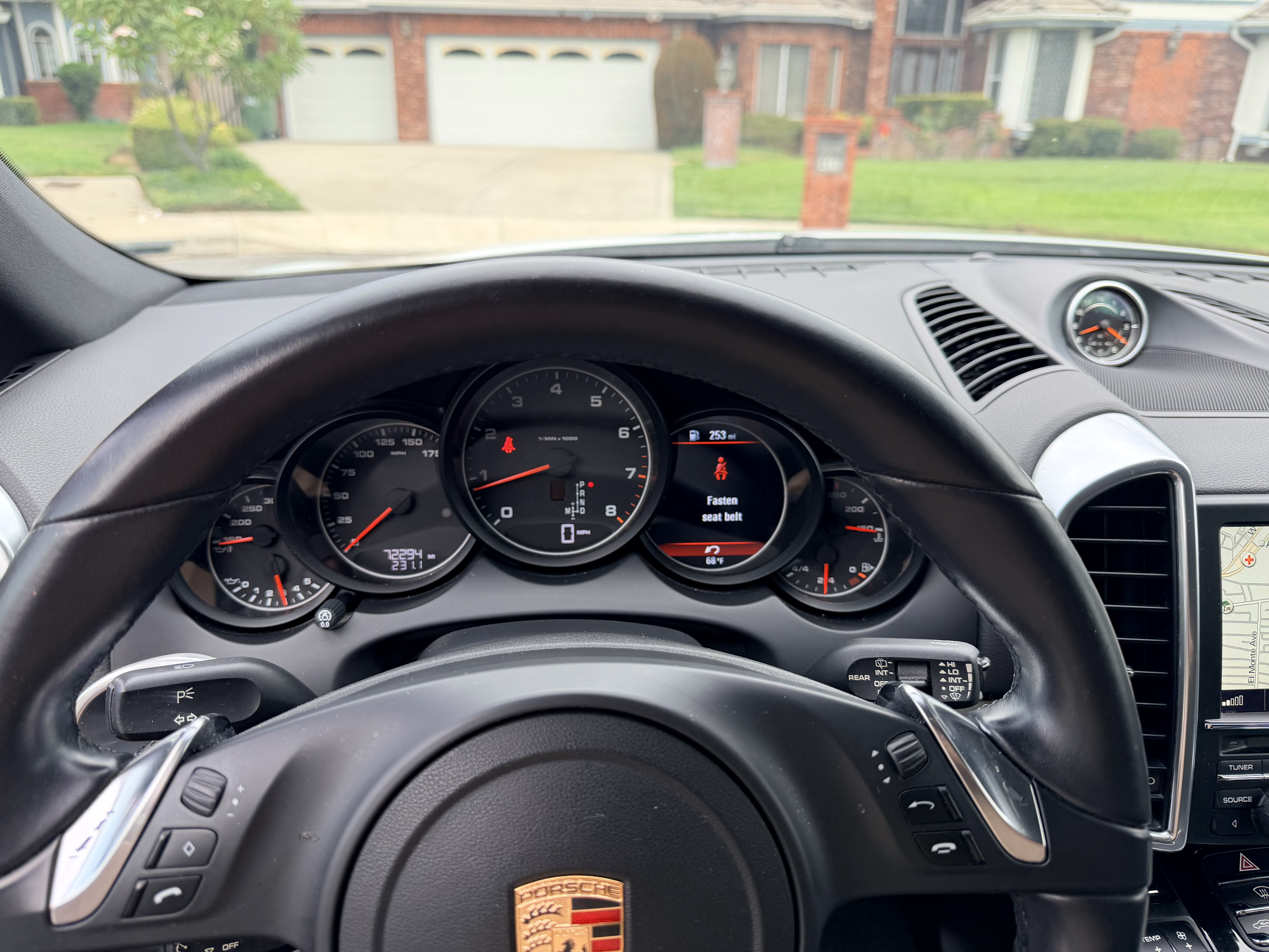 Used 2014 Porsche Cayenne AWD/4WD image 12