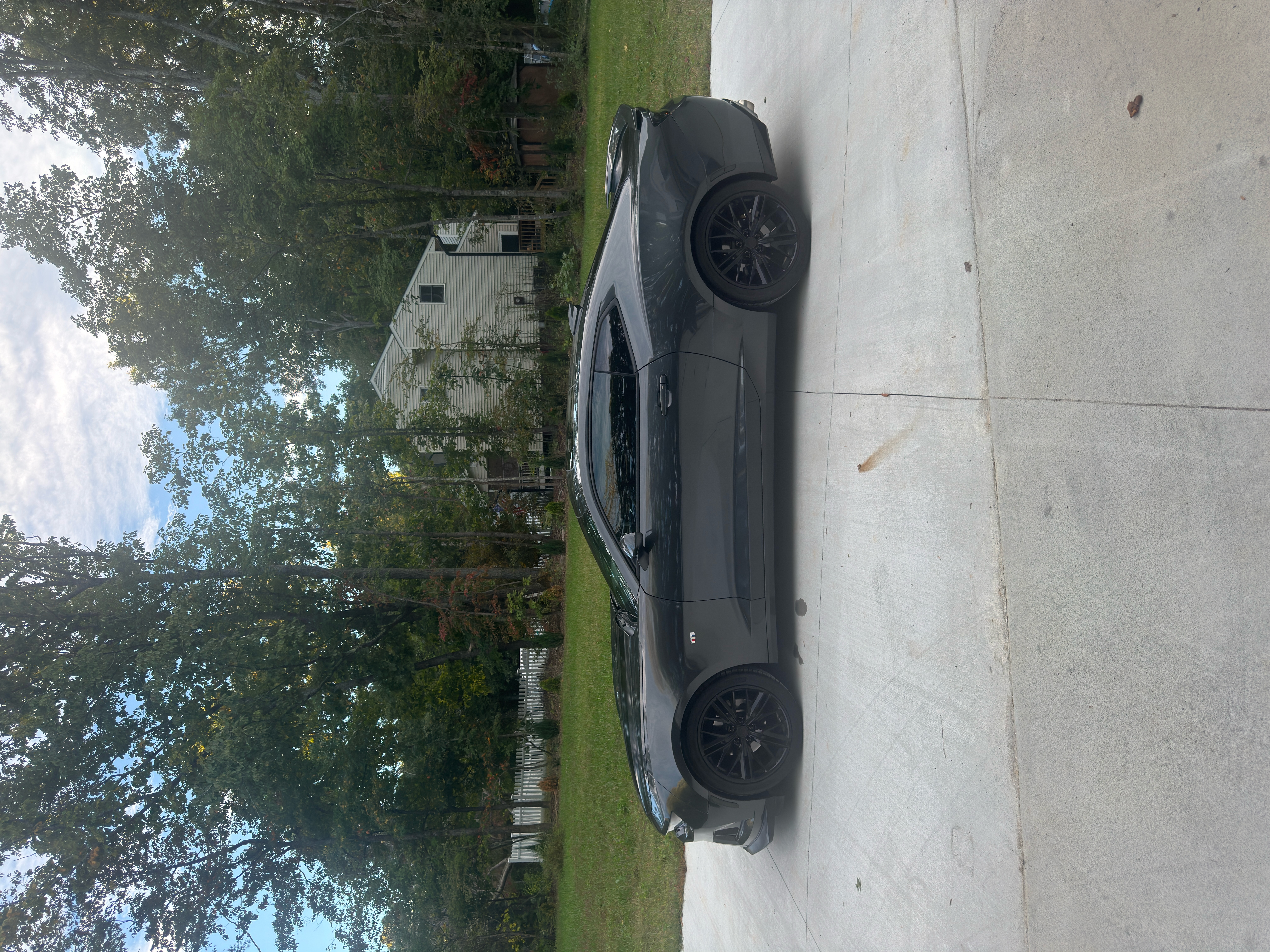 Used 2018 Chevrolet Camaro LT w/ RS Package RWD image 4