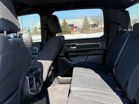 Used 2021 RAM 1500 Big Horn image 13