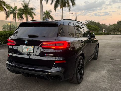 Used 2021 BMW X5 M50i w/ Executive Package image 9