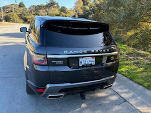 Used 2018 Land Rover Range Rover Sport HSE image 5