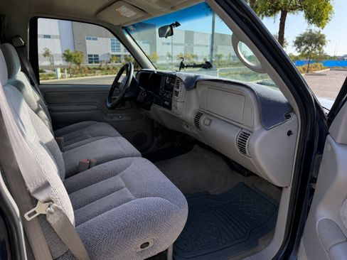 Used 1998 Chevrolet Silverado 1500 2WD Regular Cab w/ Preferred Equipment Group 2 image 14
