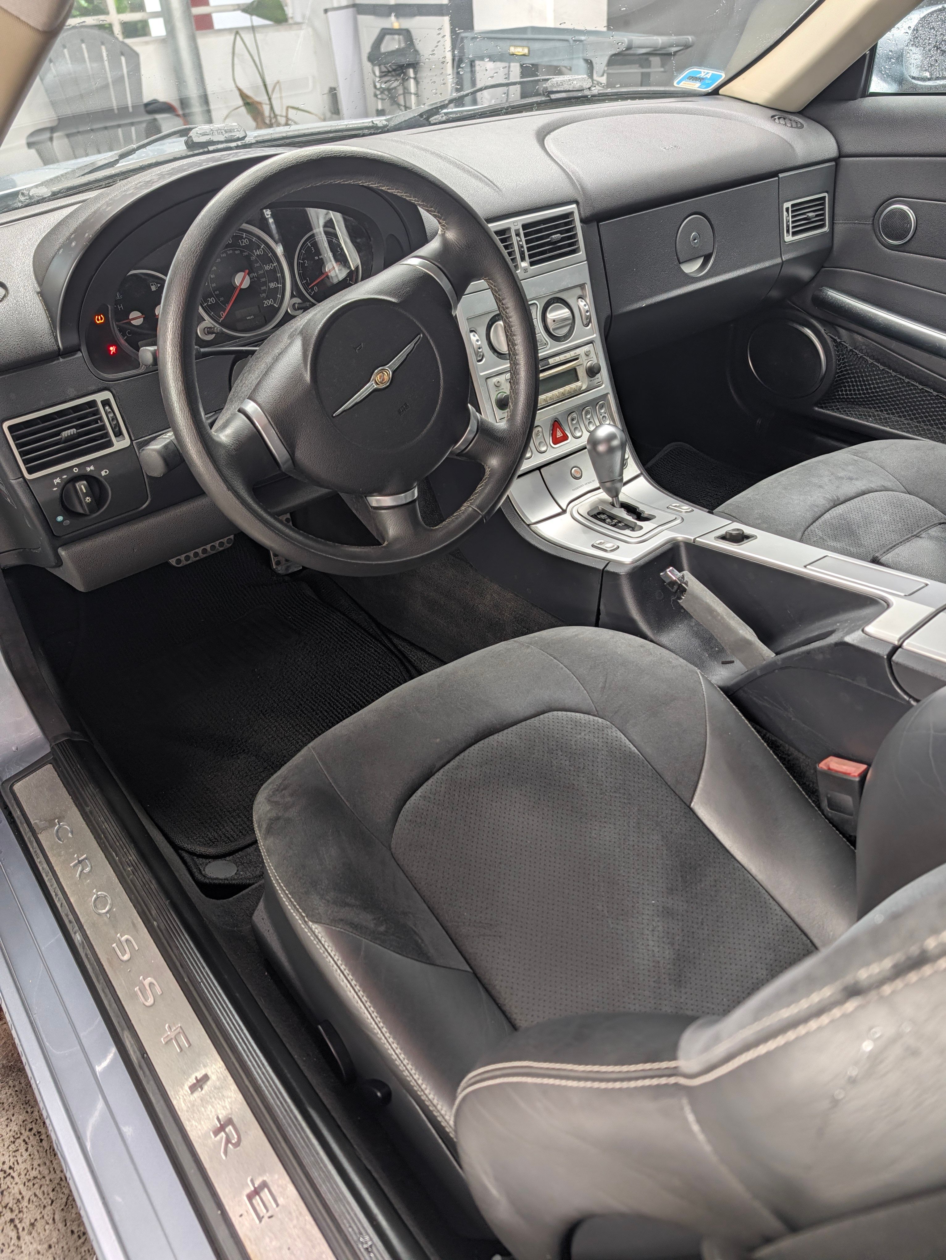 Used 2005 Chrysler Crossfire SRT-6 RWD image 13
