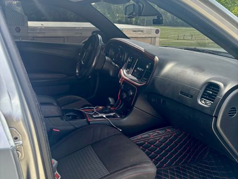 Used 2019 Dodge Charger SRT Hellcat w/ Octane Edition RWD image 17