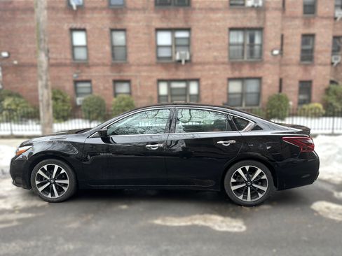 Used 2018 Nissan Altima 2.5 SR image 8
