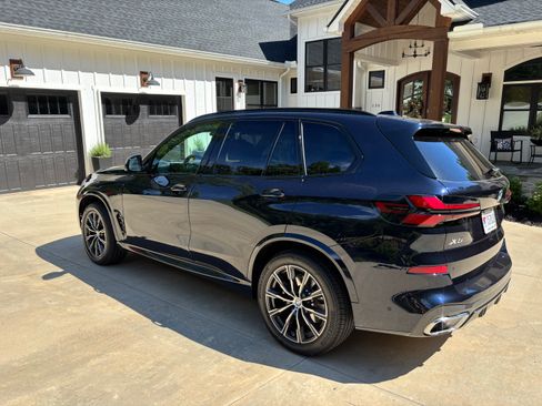 Used 2026 BMW X5 xDrive40i AWD/4WD image 4