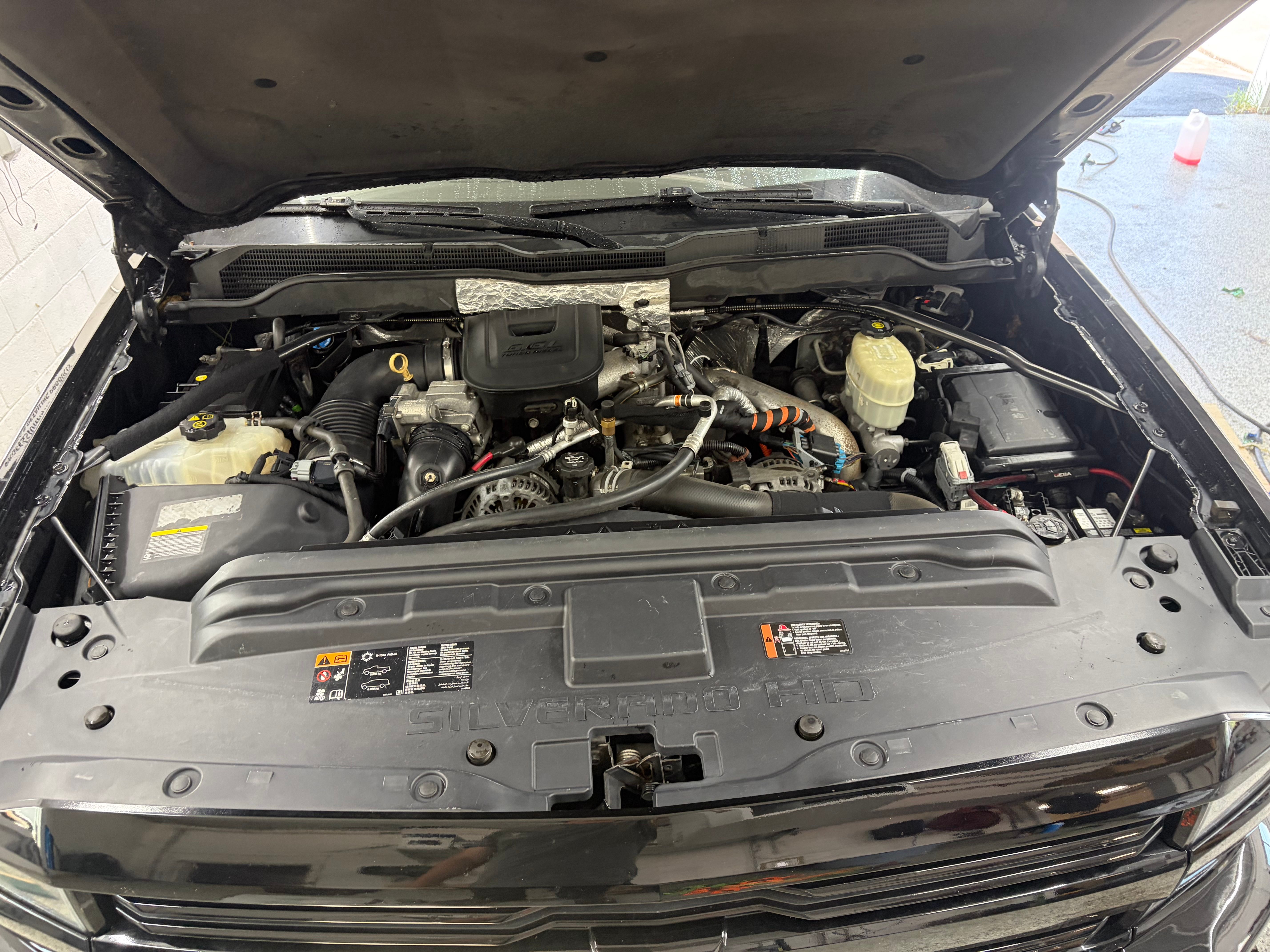 Used 2016 Chevrolet Silverado 2500 High Country w/ Duramax Plus Package AWD/4WD image 13