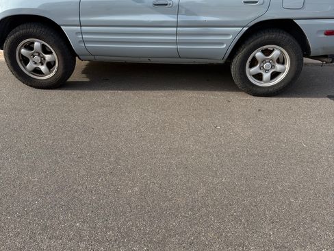 Used 1999 Toyota RAV4 4WD 4-Door w/ Value Pkg 3 image 7