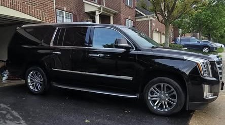 Used 2016 Cadillac Escalade ESV 4WD image 4