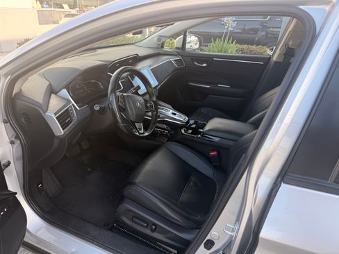 Used 2018 Honda Clarity Touring image 6