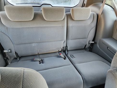 Used 2008 Honda Odyssey LX image 2