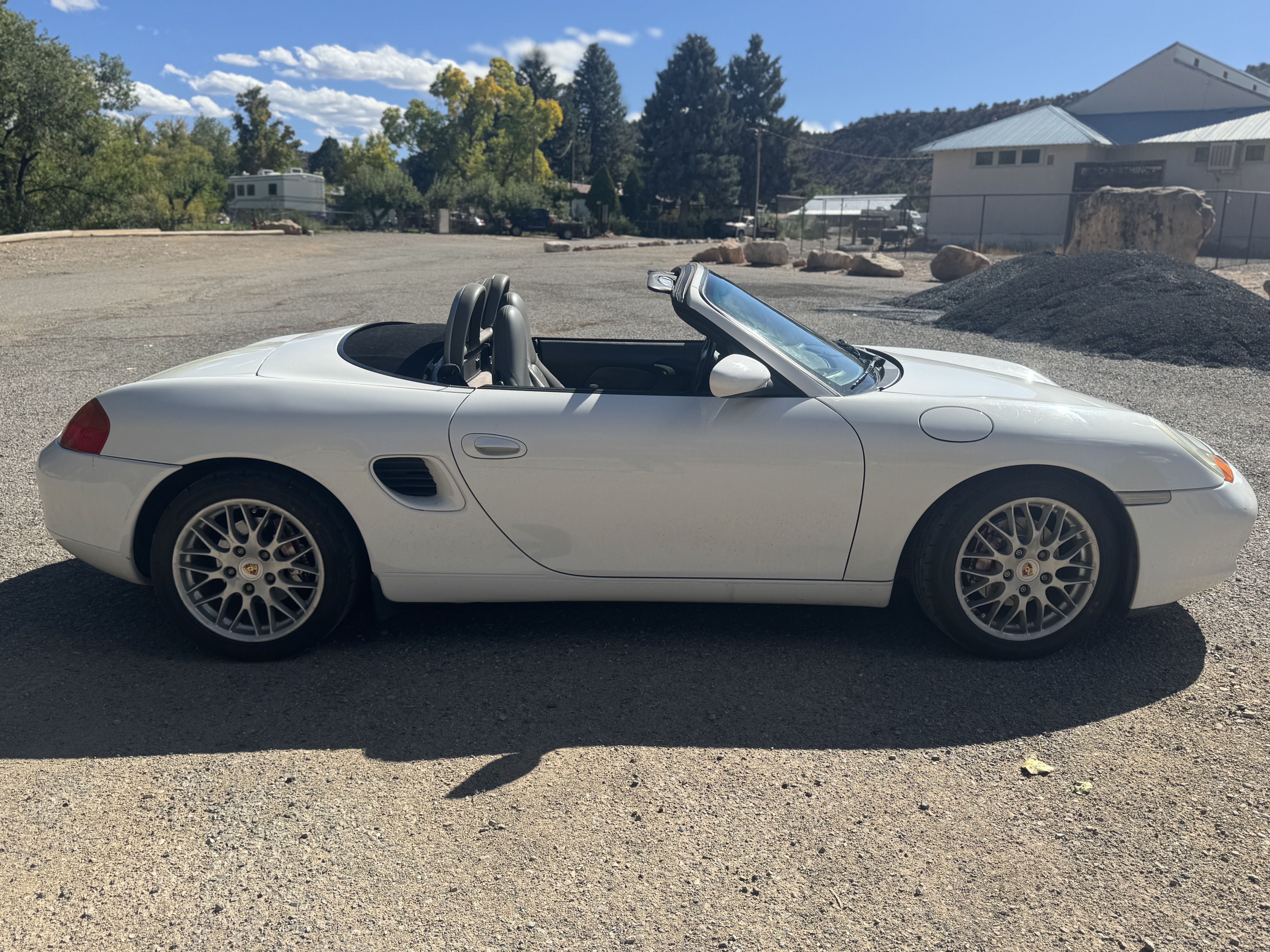 Used 2002 Porsche Boxster RWD image 5