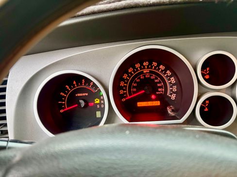 Used 2008 Toyota Tundra 2WD Double Cab image 4