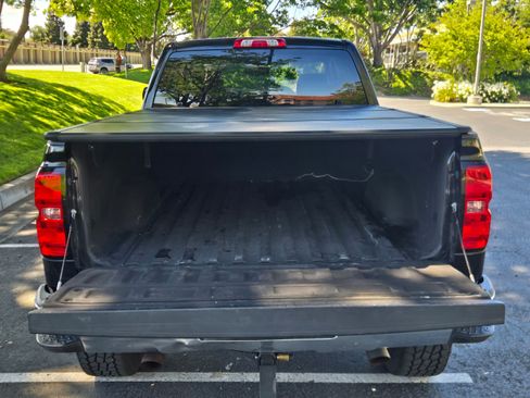 Used 2016 Chevrolet Silverado 1500 LT w/ All Star Edition image 10