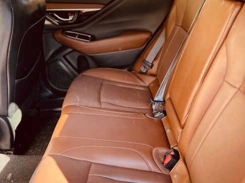 Used 2020 Subaru Outback Touring w/ Popular Package #2 image 8