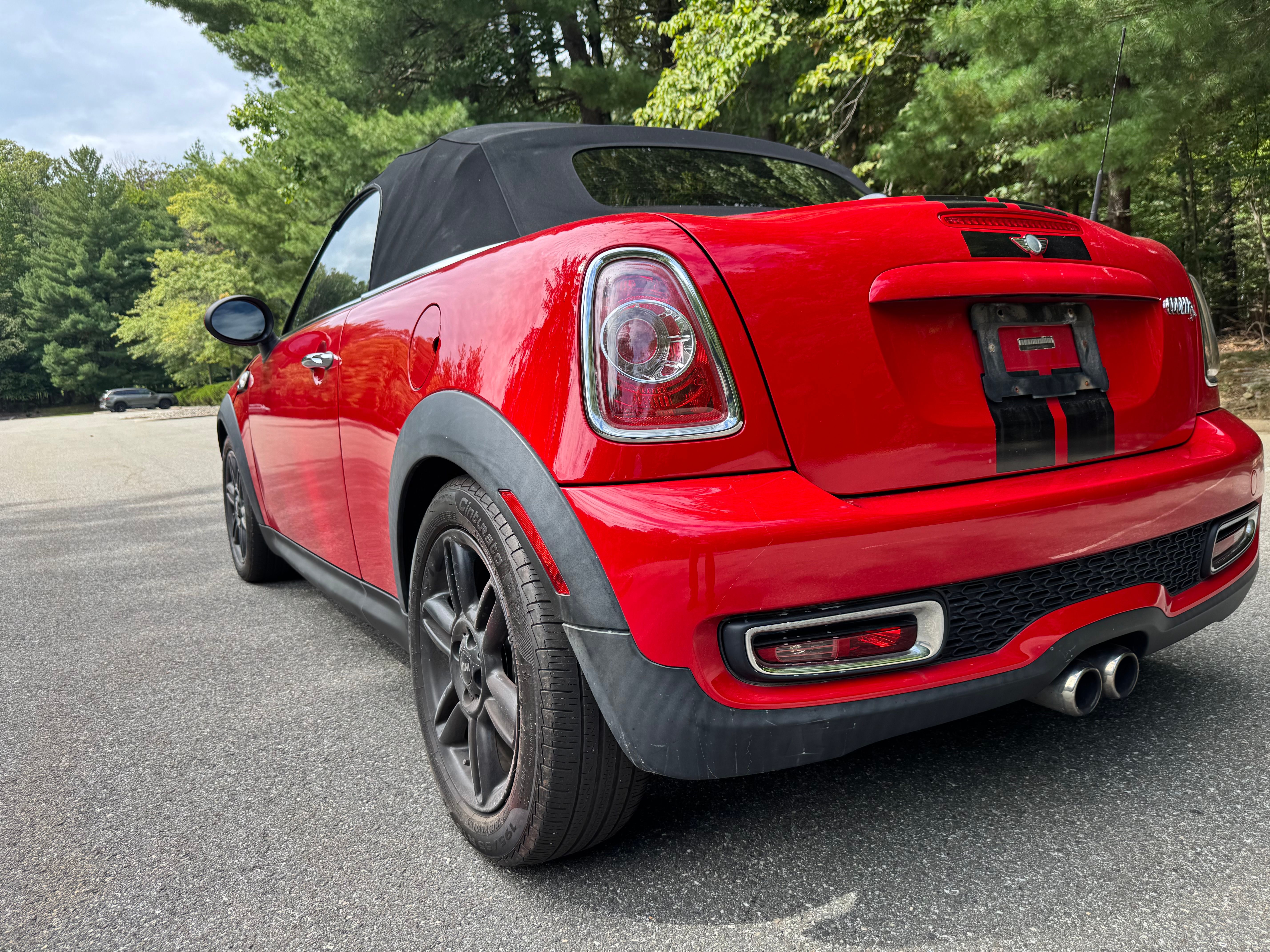 Used 2014 MINI Cooper Roadster S FWD image 30