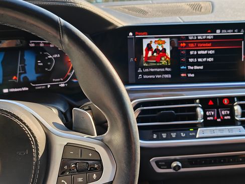 Used 2023 BMW X6 xDrive40i w/ Executive Package image 14