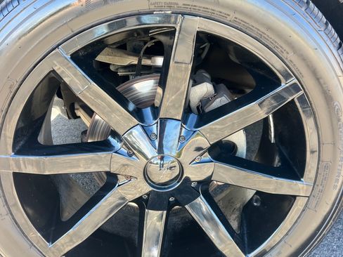 Used 2016 Chevrolet Tahoe LT image 26