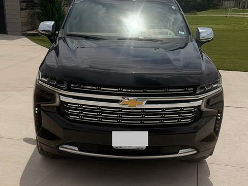 Used 2023 Chevrolet Tahoe Premier AWD/4WD image 11