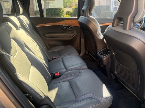 Used 2020 Volvo XC90 T6 Inscription image 21