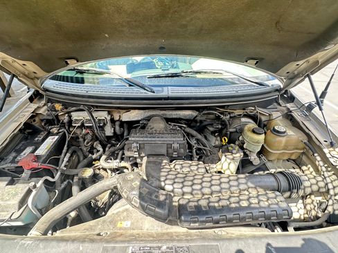 Used 2006 Ford F150 Lariat AWD/4WD image 6