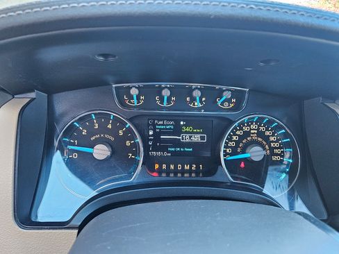 Used 2014 Ford F150 Lariat w/ Lariat Chrome Package image 11