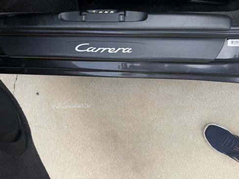 Used 2001 Porsche 911 Cabriolet image 9