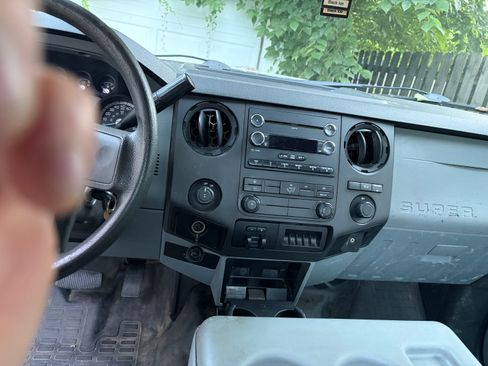 Used 2012 Ford F250 XL w/ XL Value Pkg RWD image 11