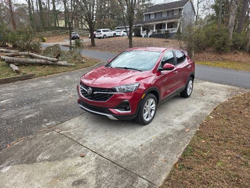 Used 2020 Buick Encore GX Preferred image 2