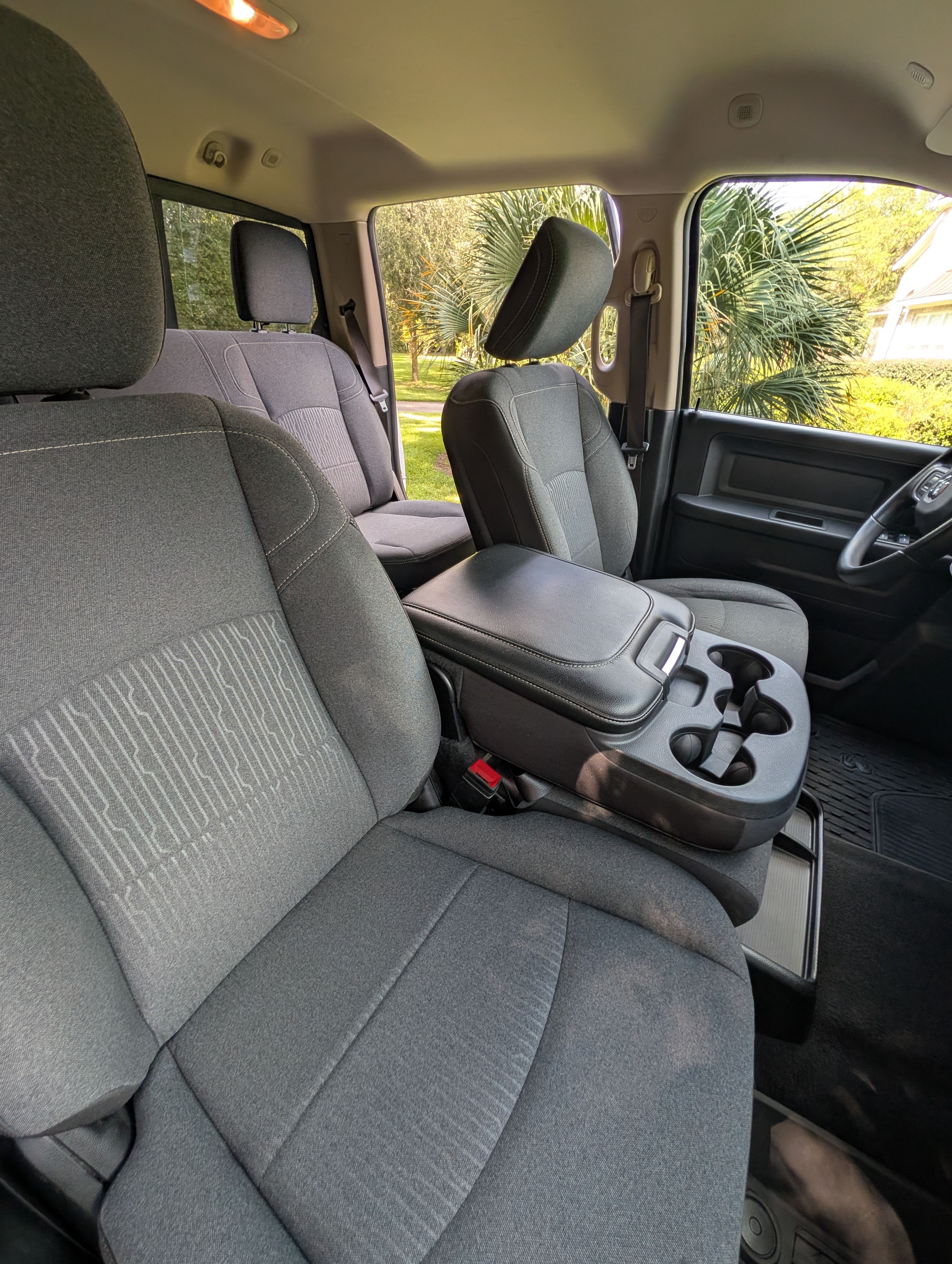 Used 2020 RAM 3500 Tradesman AWD/4WD image 11