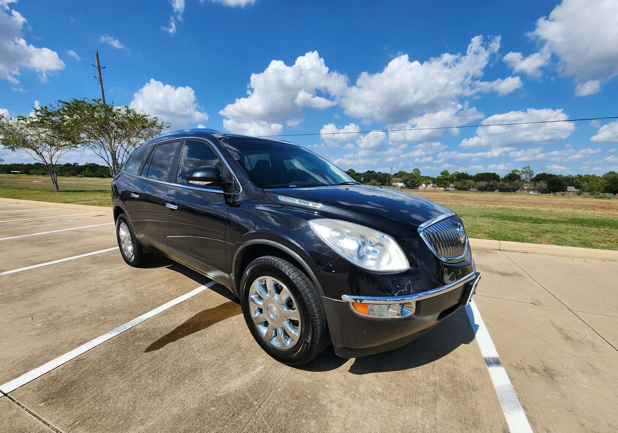 Used 2012 Buick Enclave Leather FWD image 8